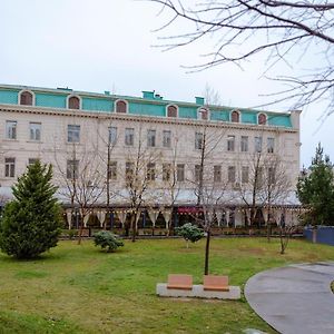 Grand Hotel Baku Central Park